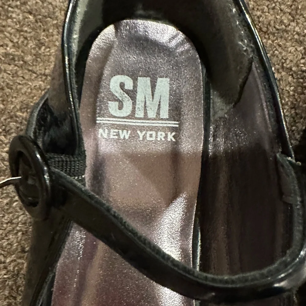 SM New York stylish comfortable